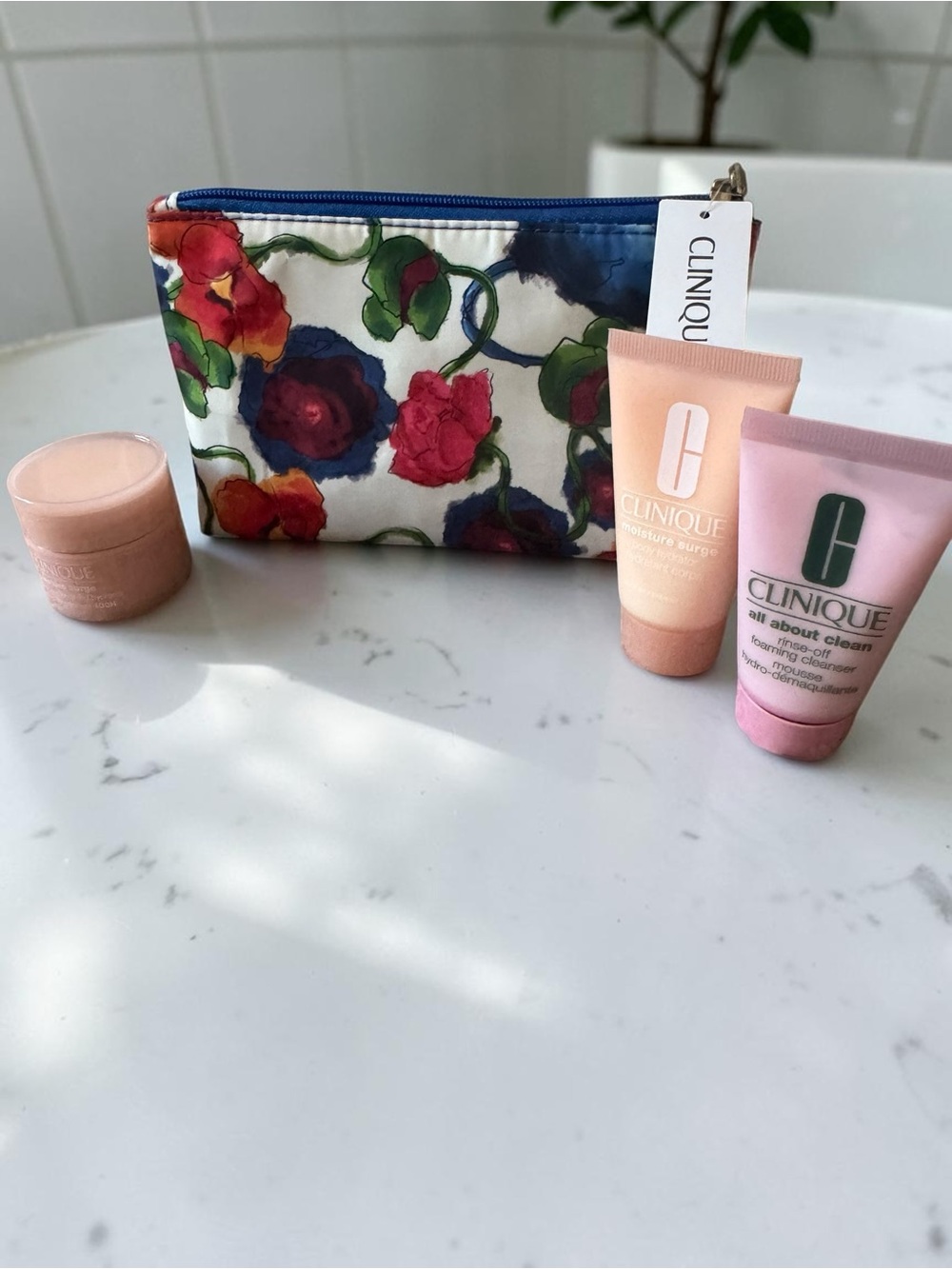 Clinique Floral Pouch with Mini Skincare Trio - NEW